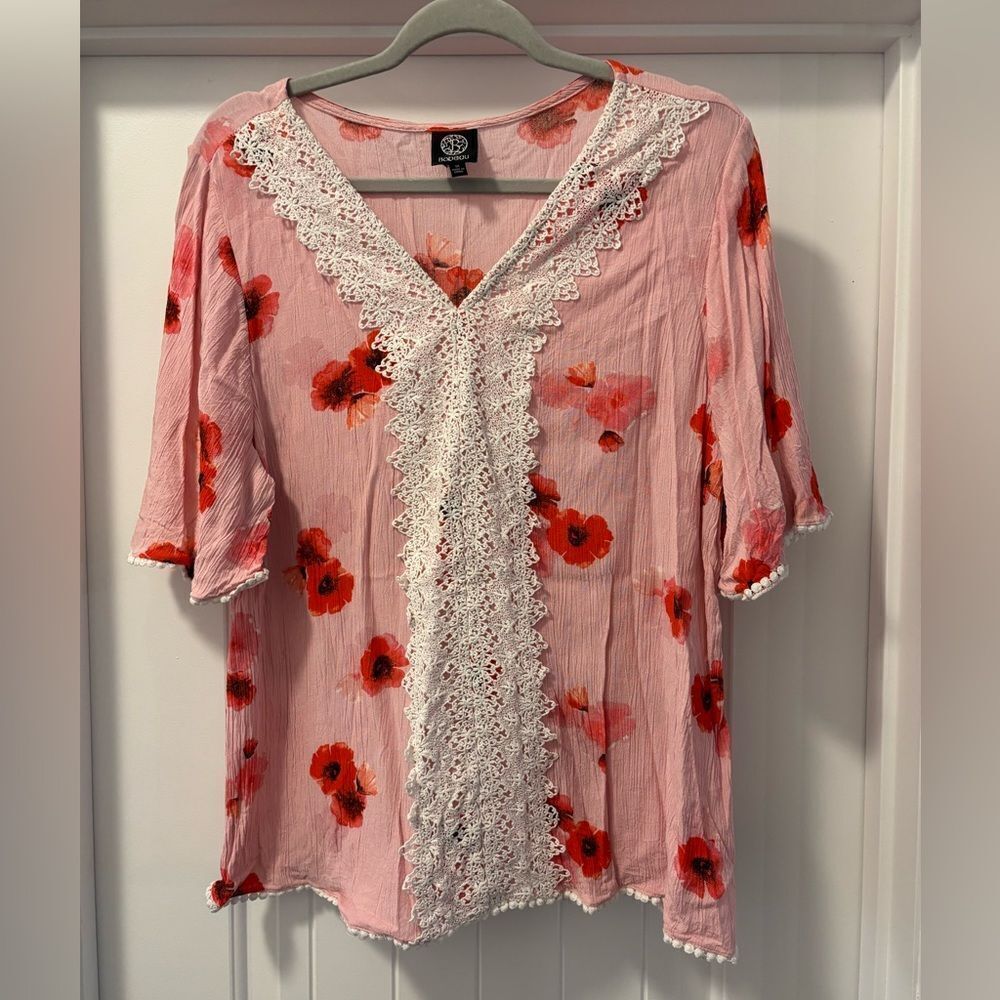 Bobeau Nordstrom Pink Floral Top Crochet Trim Size 1X